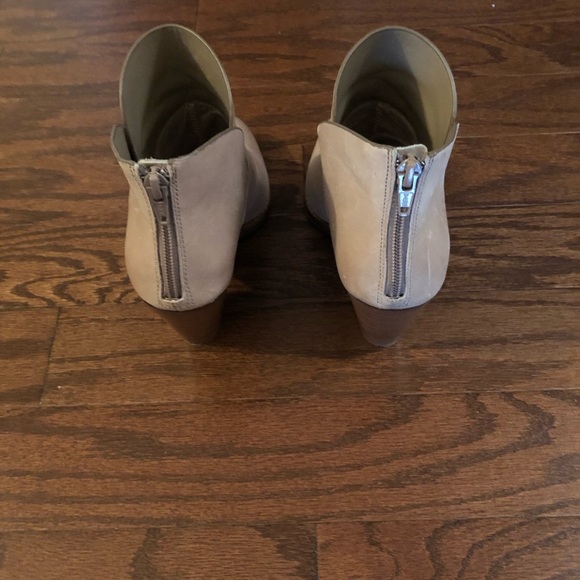 Booties - Picture 4 of 4